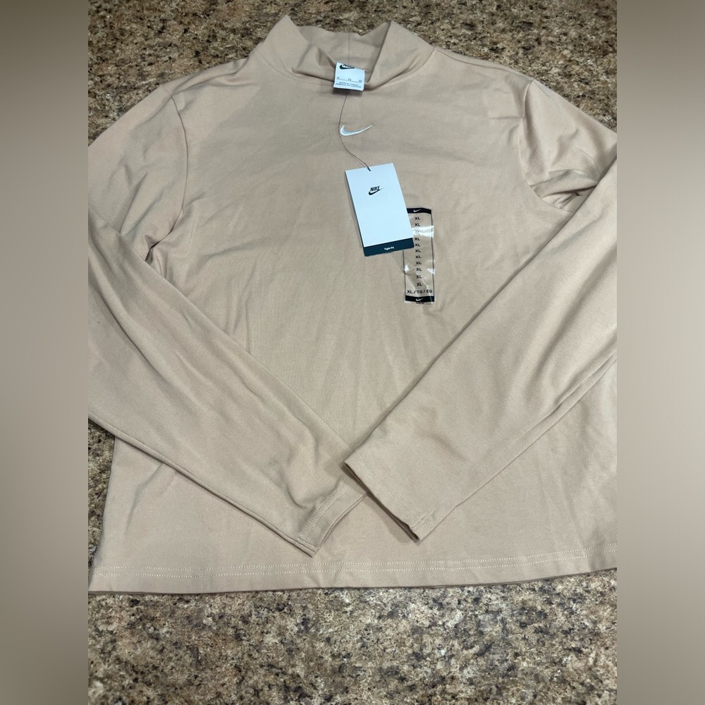 NWT Nike Tan Beige Long Sleeve Turtleneck T-shirt XL